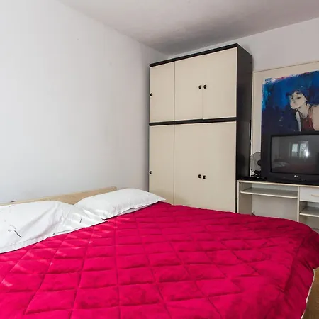 Eleonora - Three Bedroom With Terrace Apartment