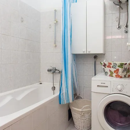 Eleonora - Three Bedroom With Terrace Apartman *